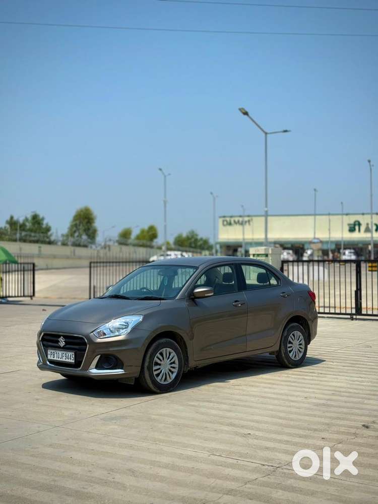 Maruti Suzuki Dzire 1.2 Vxi, 2023, Petrol