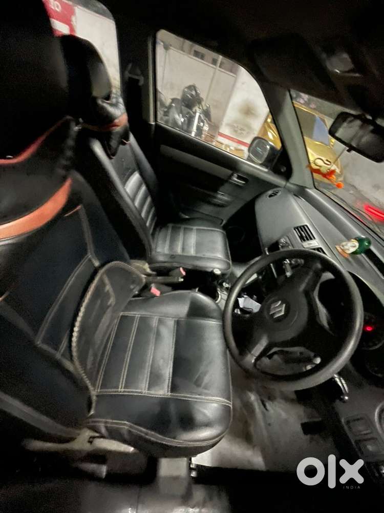 Maruti Suzuki New-gen Swift Petrol Well Maintained