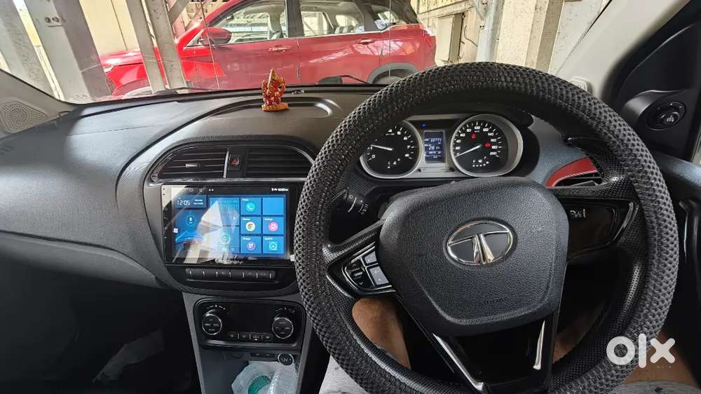 Tata Tigor 2018 Petrol 33700 Km Driven