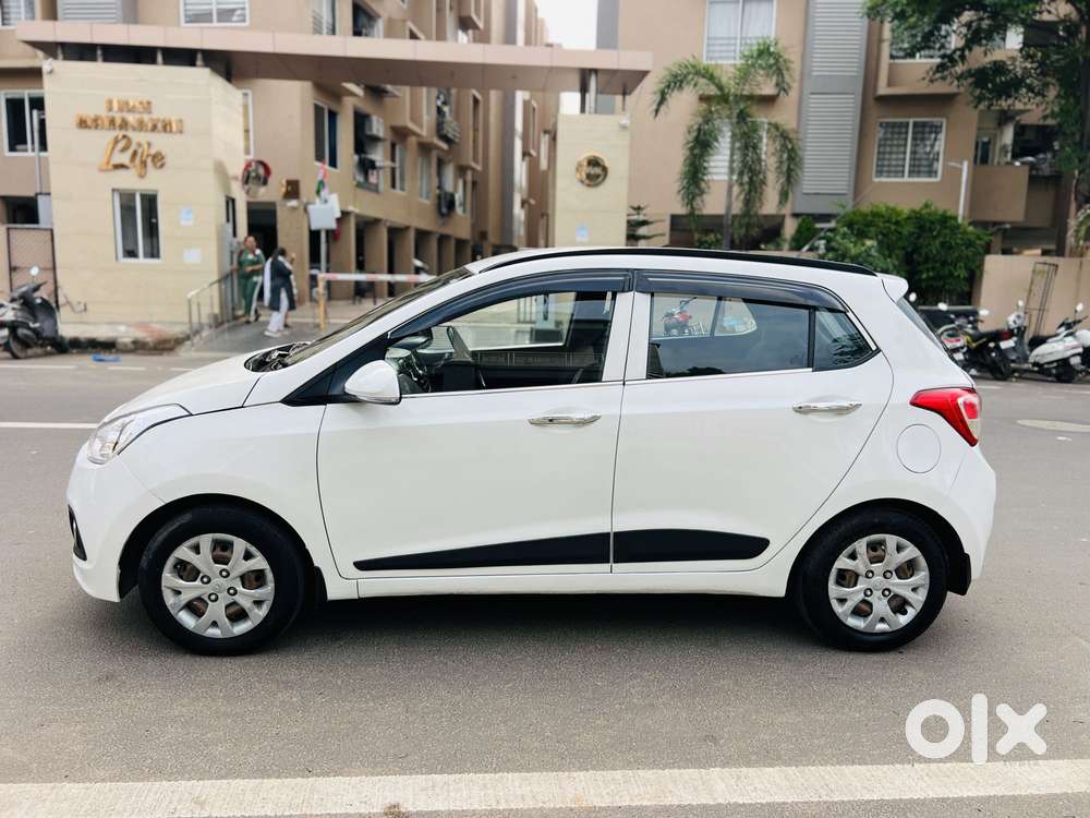 Hyundai Grand I10 Sportz Cng, 2016, Cng & Hybrids