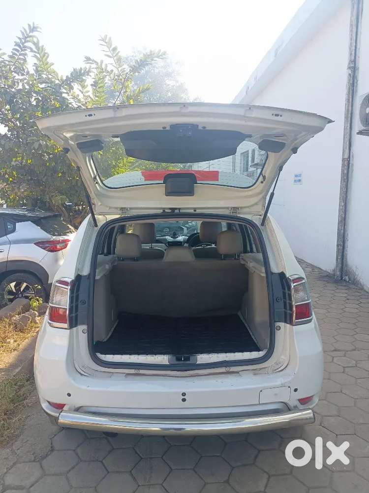 Suberb Condition Terrano Top Model, Superb Condition, Owner-defence