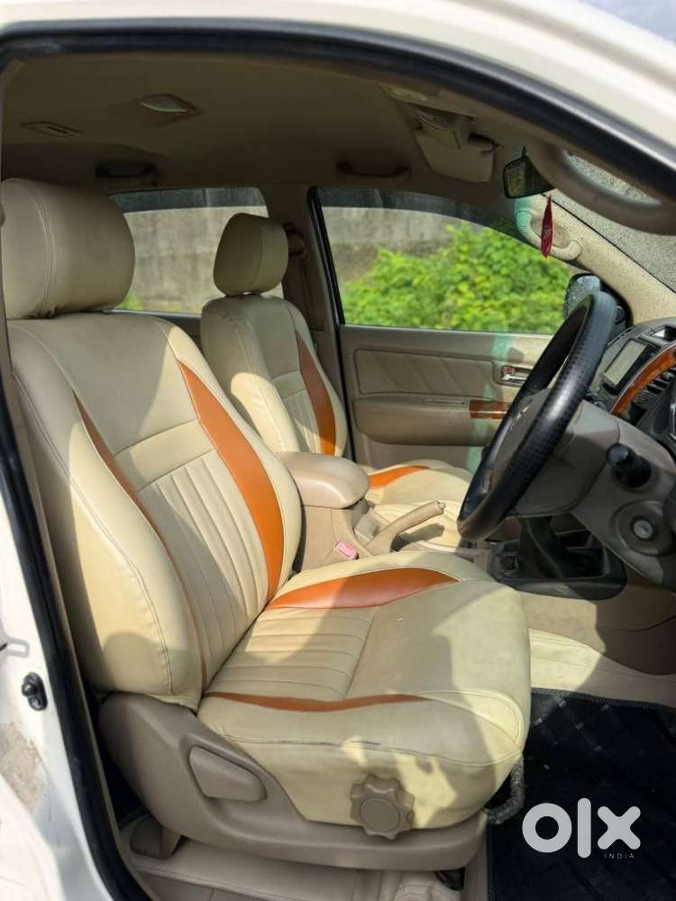 Toyota Fortuner 3.0 4x4 Manual, 2010, Diesel