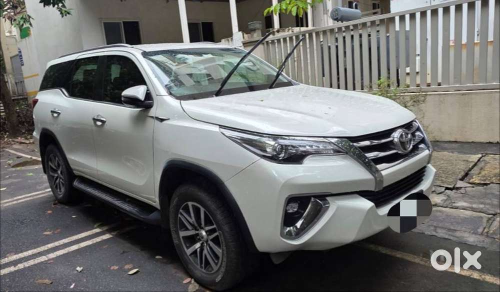 Toyota Fortuner 4x4 AT, 2018, Diesel