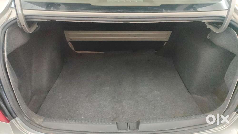 Skoda Rapid 2013-2016 1.6 Mpi At Elegance, 2014, Petrol