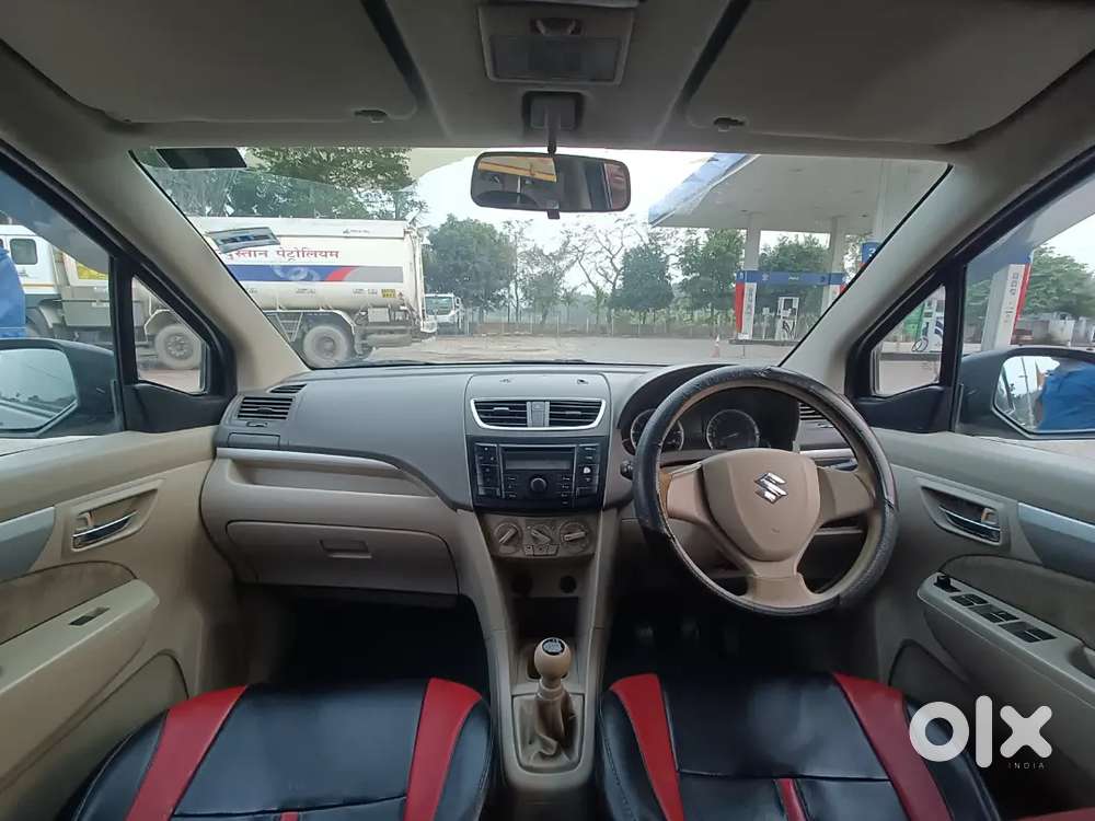 Maruti Ertiga Vxi Petrol