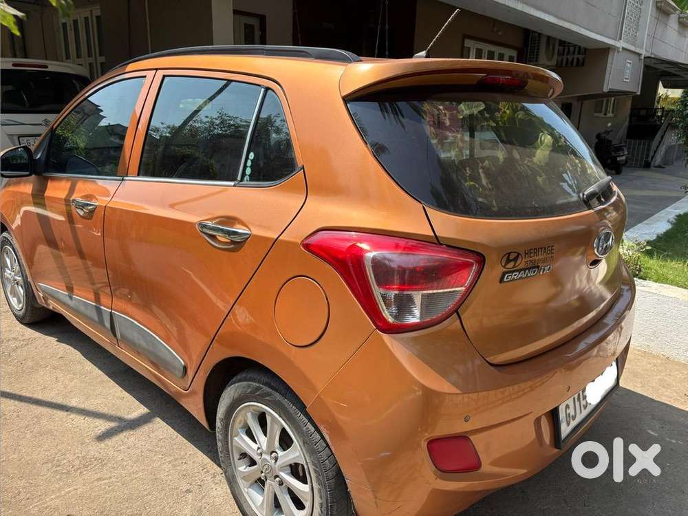 Hyundai Grand I10 2014 Automatic (cng + Petrol) 88178 Km Driven