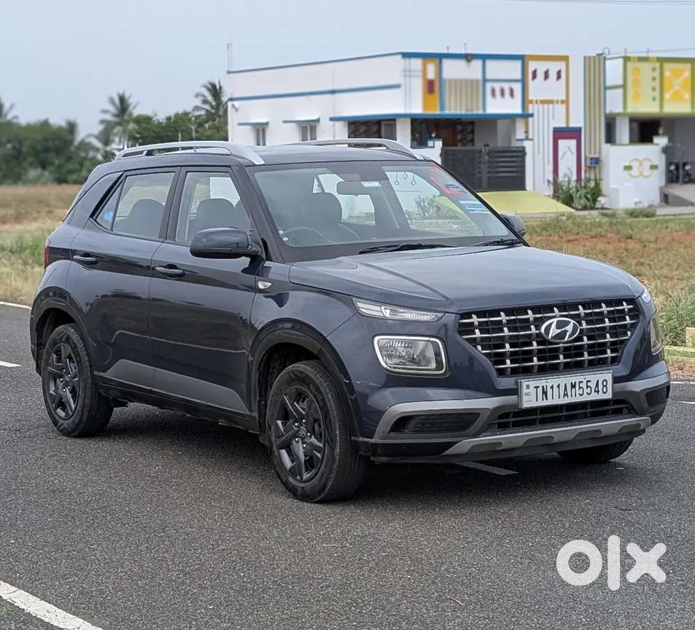 Hyundai Venue Diesel Excellent Condition