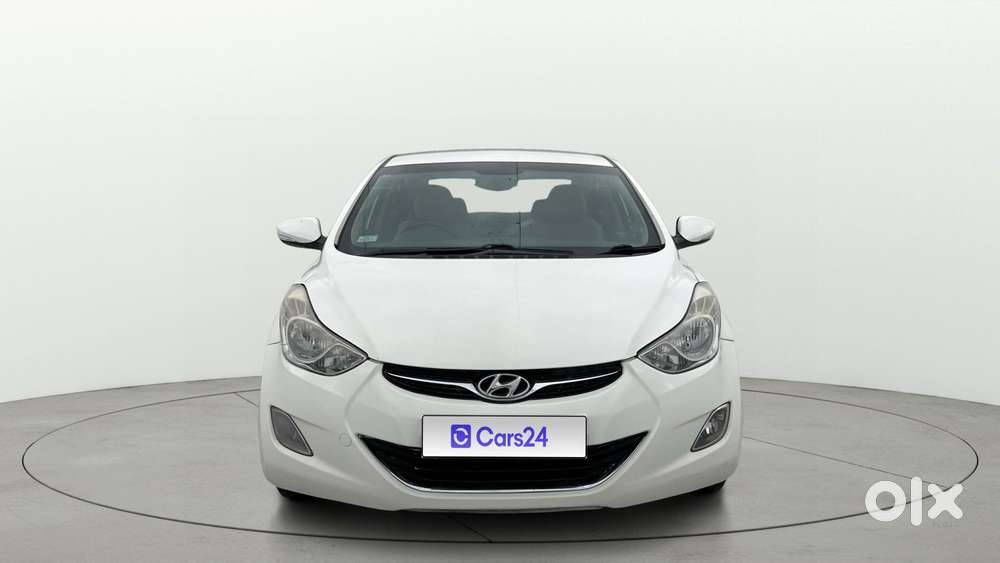 Hyundai New Elantra [ ] 1.6 Sx Diesel Mt, 2015, Diesel