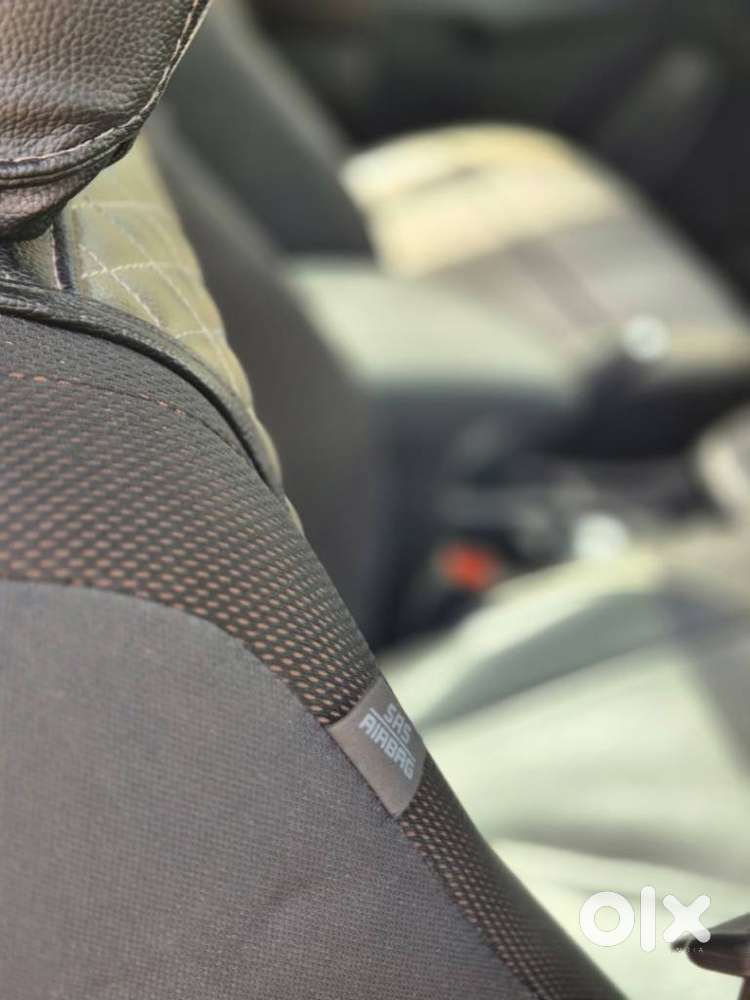Maruti Suzuki Brezza Zdi+ Dual Tone, 2022, Petrol