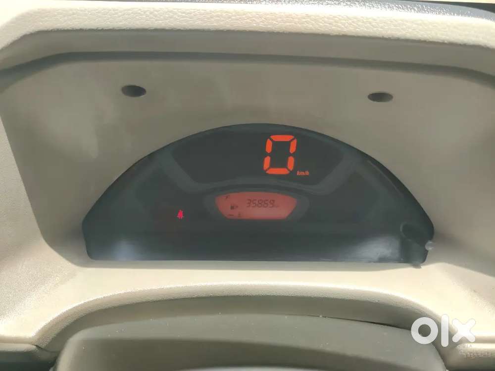 Maruti Eeco 2024 Petrol 35700 Km Good Show Room  New Car Condition