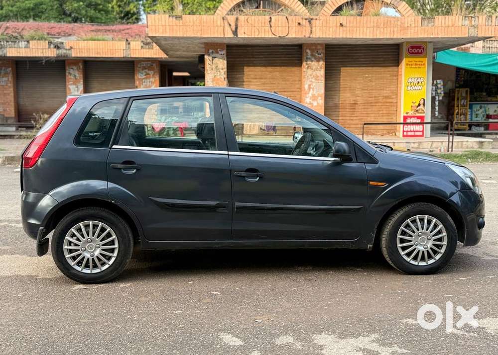 Ford Figo Petrol Lxi, 2011, Petrol