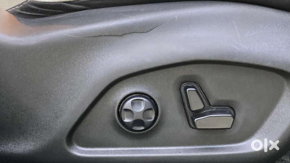 Jeep Compass Limited (o) 2.0 Diesel At, 2023, Diesel