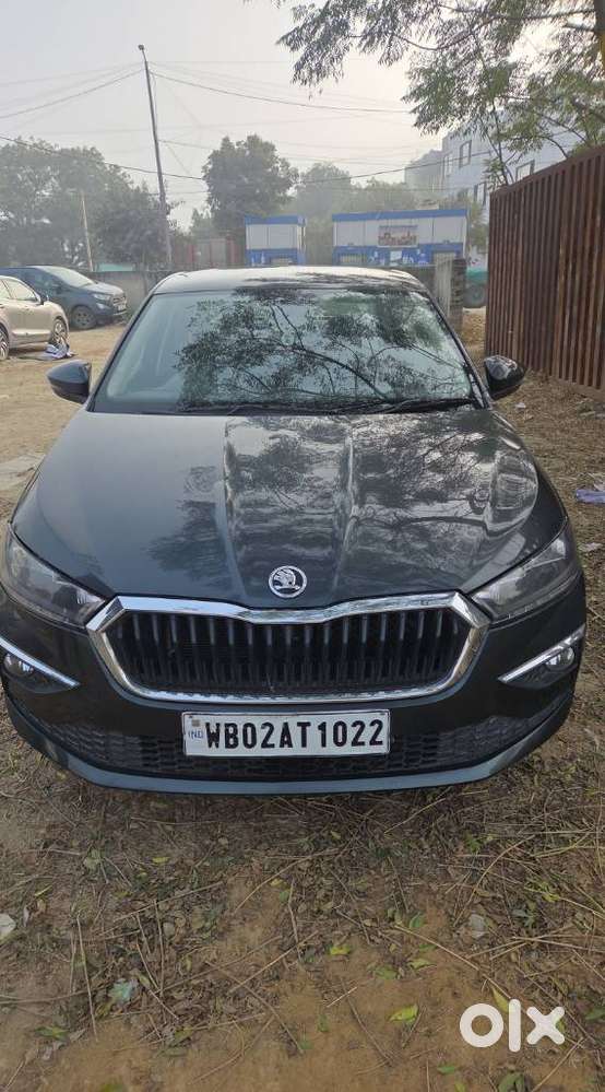 Skoda Slavia 1.0 Ambition Tsi, 2022, Petrol