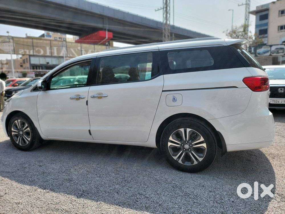 Kia Carnival Prestige, 2020, Diesel