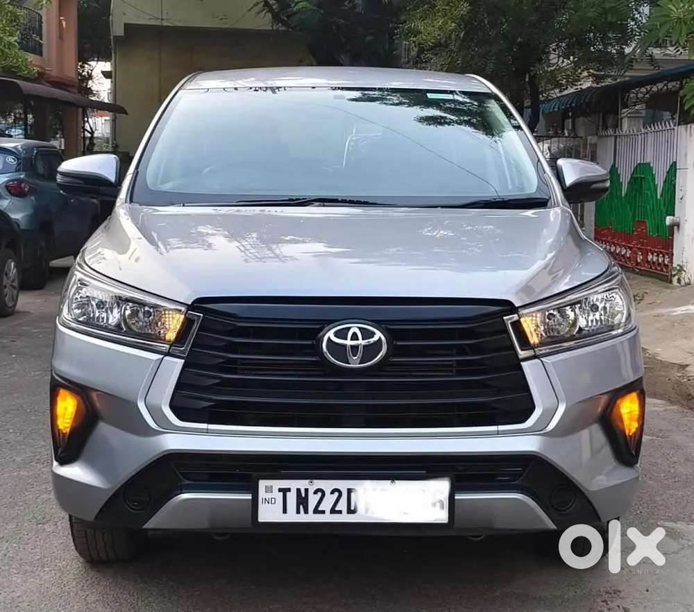Toyota Innova Crysta Automatic G 2.4 2022 Diesel 23600 Km Driven