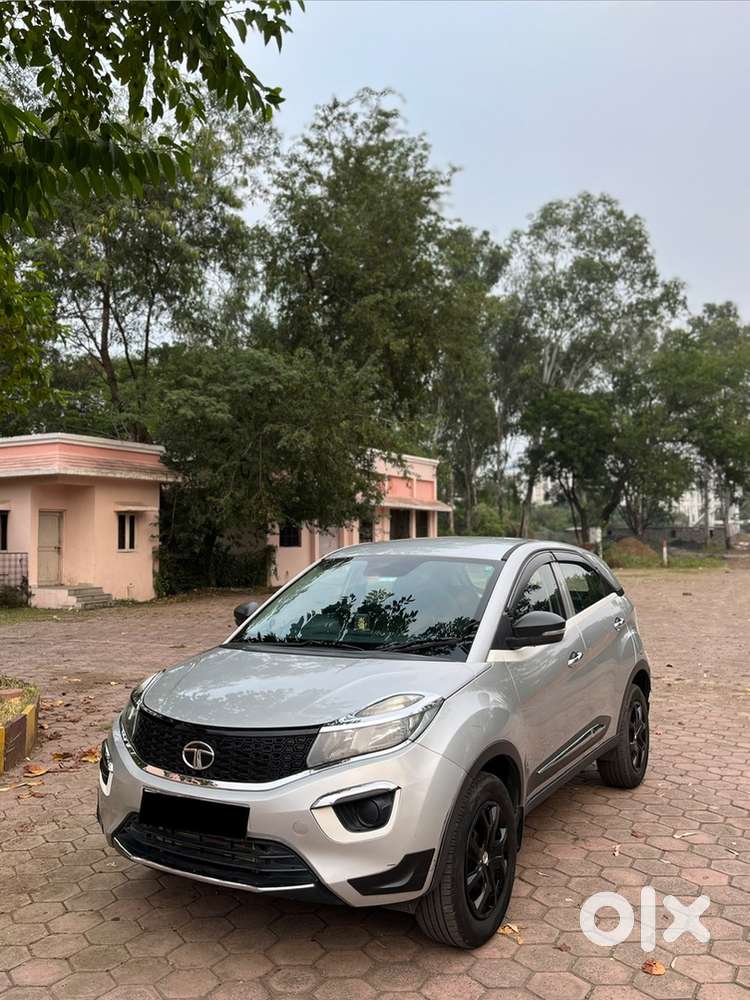 Tata Nexon Petrol Xm 33,000 Kilometers Original Condition