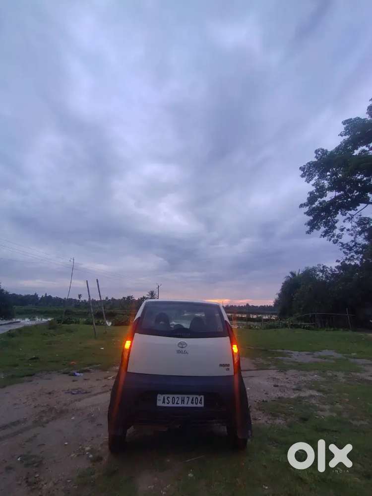 Tata Nano Cx Petrol 2011