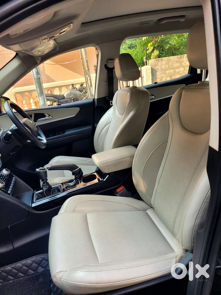 Mahindra Xuv700 2.2 Ax 7 Diesel Mt Str, 2022, Diesel