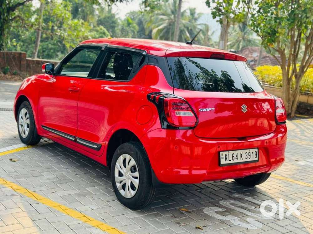 Maruti Suzuki Swift 1.2 Vxi (o), 2021, Petrol