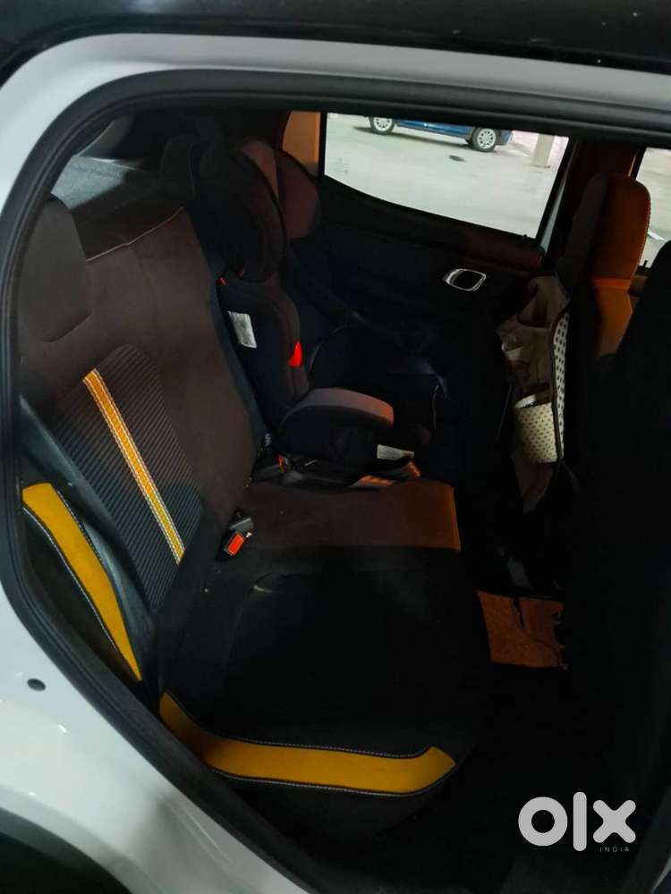 Renault Kwid 2023 Petrol Atm 8600 Km Driven