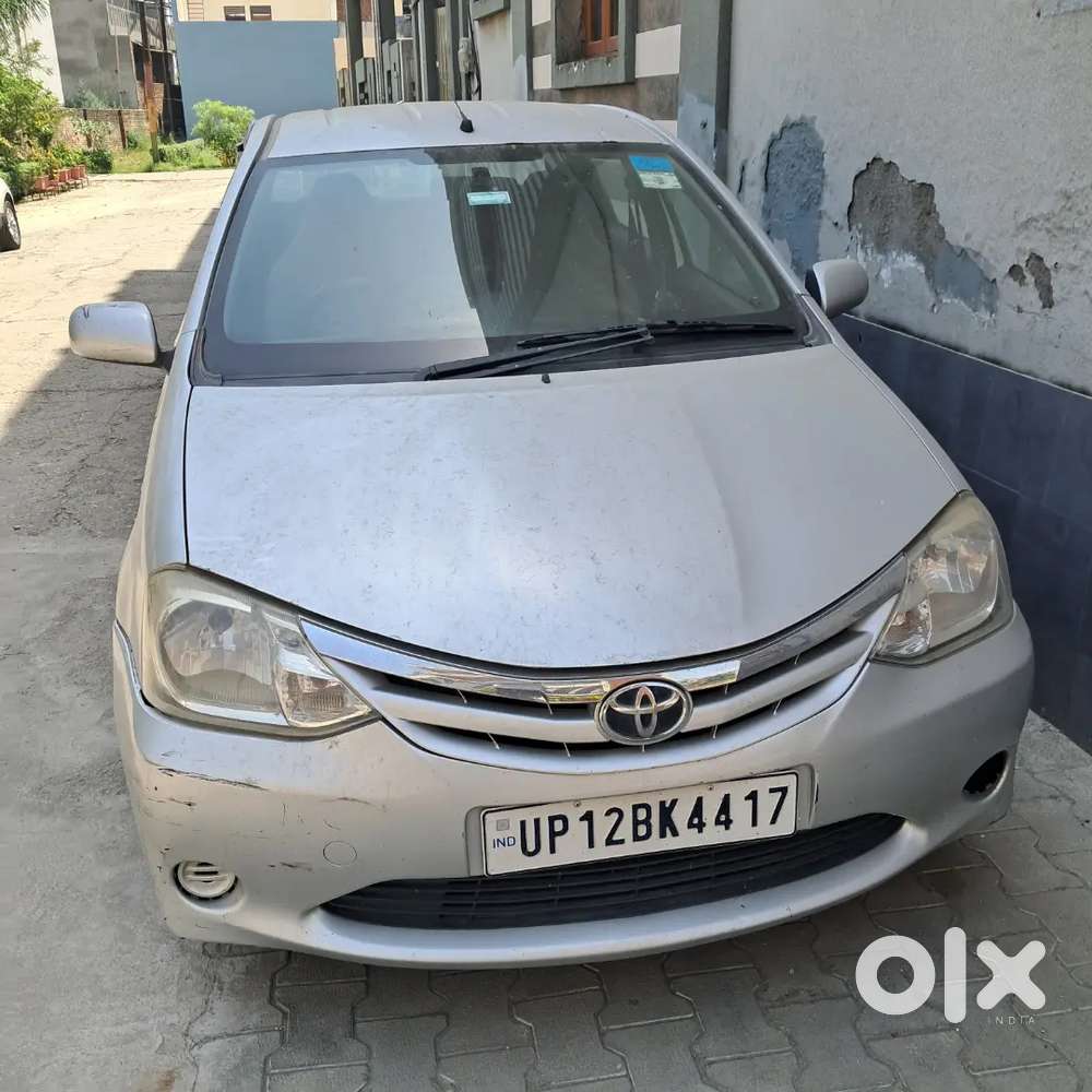 Toyota Etios Cross G 2011