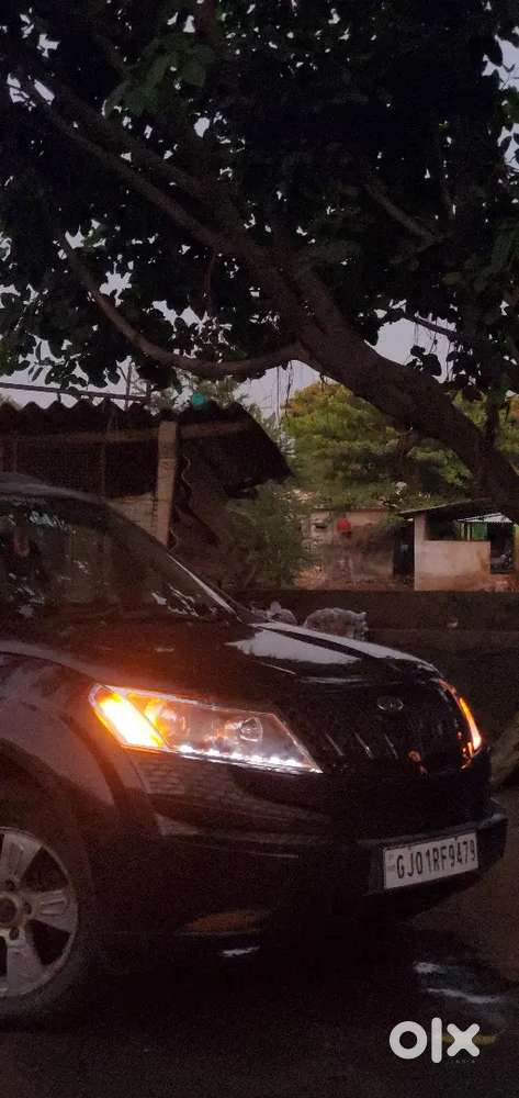 Mahindra Xuv500 W8