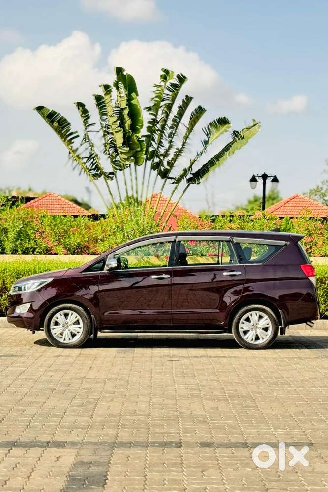 Toyota Innova Crysta 2.8z Automatic, 2019, Diesel