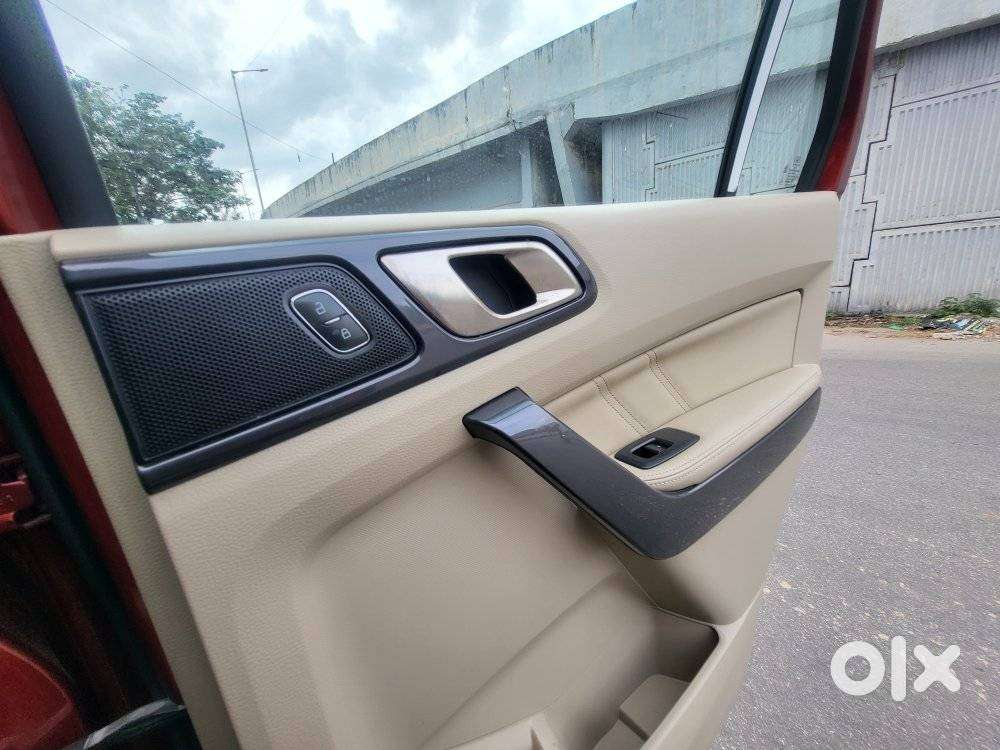 Ford Endeavour 3.2 Titanium At 4x4, 2017, Diesel