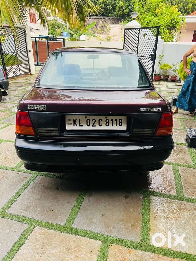 Maruti Suzuki Esteem 1995