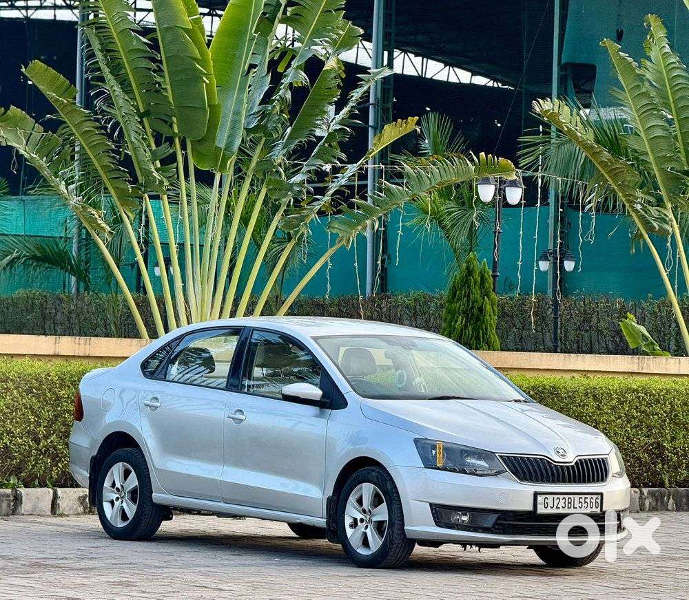 Skoda Rapid [2016-2020] 1.5 Style Plus Tdi At, 2017, Diesel