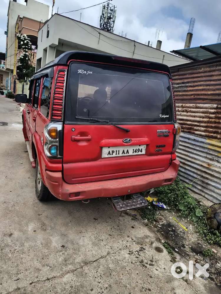 Mahindra Scorpio 2006