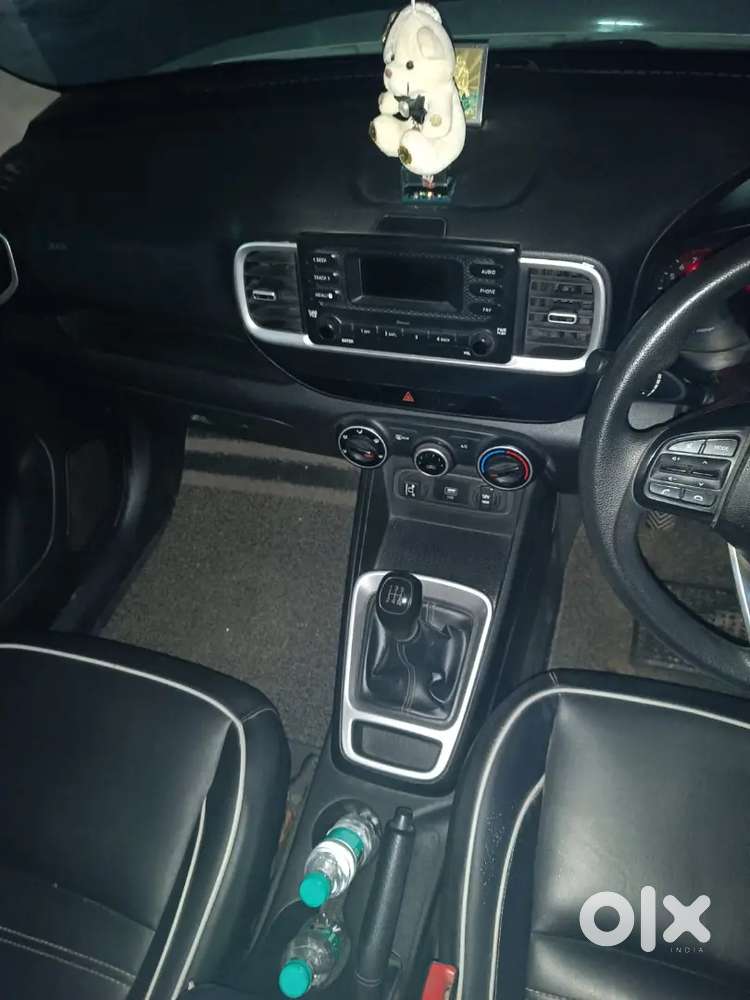 Hyundai Venue Petrol/cng 2020 Model 67000km - 27km/kg Mileage