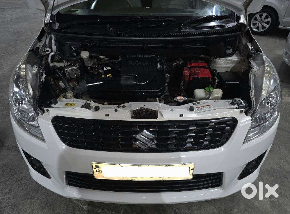 Maruti Suzuki Ertiga Zxi Shvs, 2012, Petrol