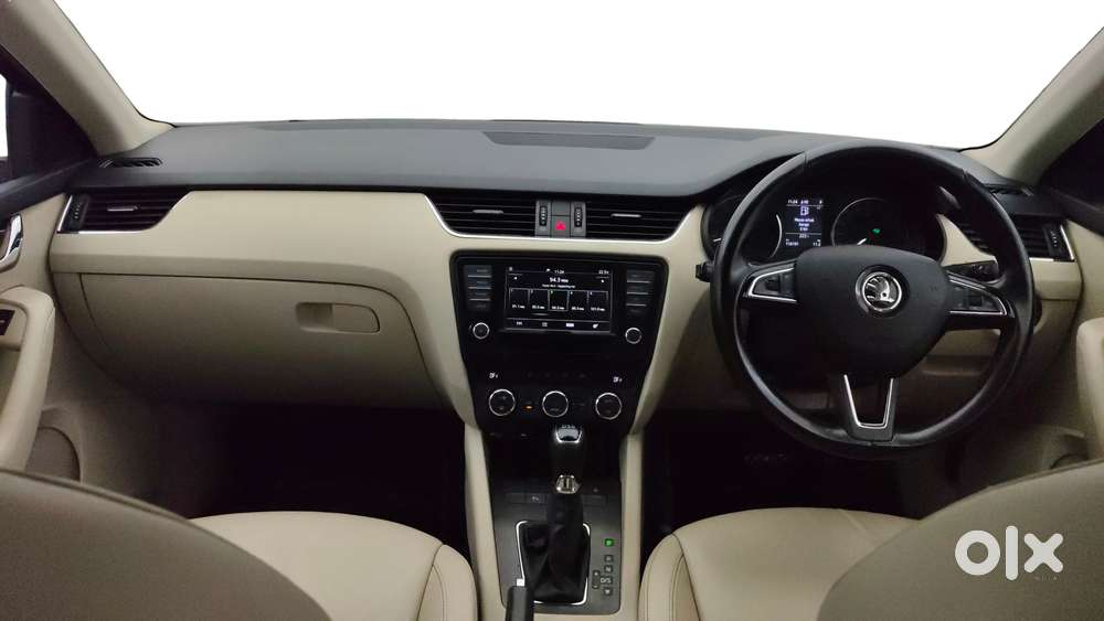 Skoda Octavia 1.8 Tsi At Style Plus, 2017, Petrol