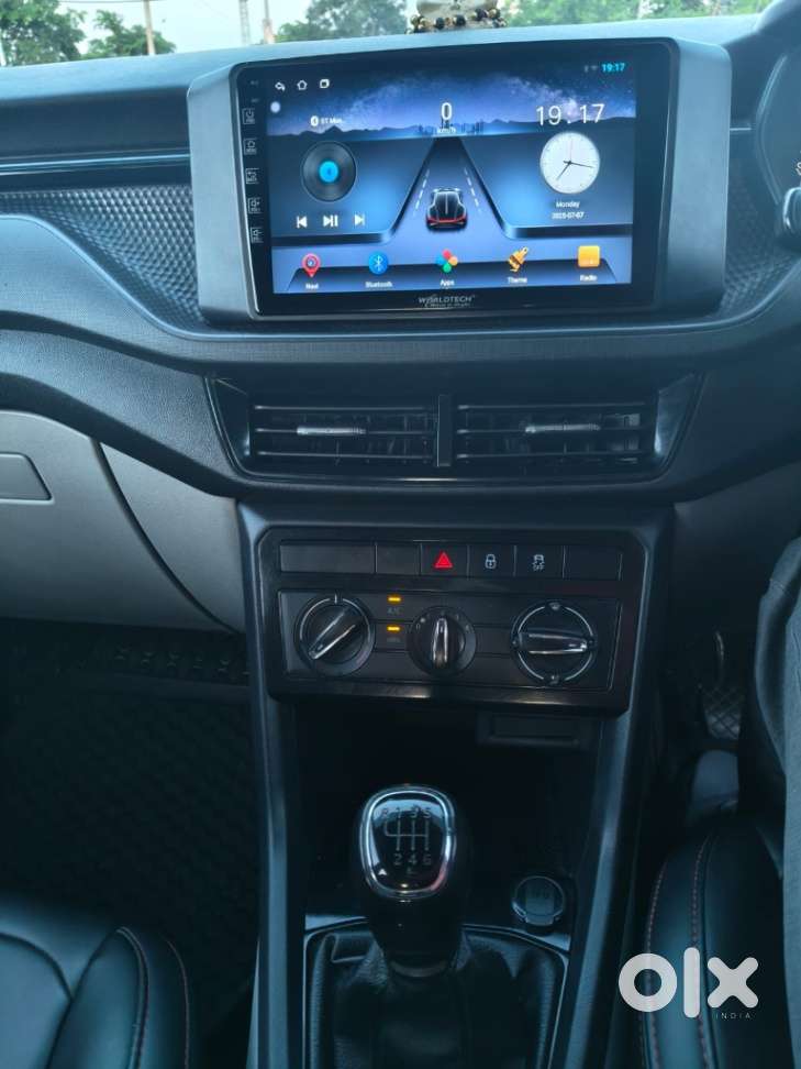 Skoda Kushaq 1.0 Tsi Active, 2021, Petrol