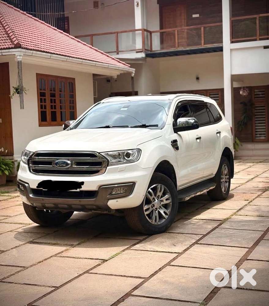 Ford Endeavour 2016 Diesel Well Maintained