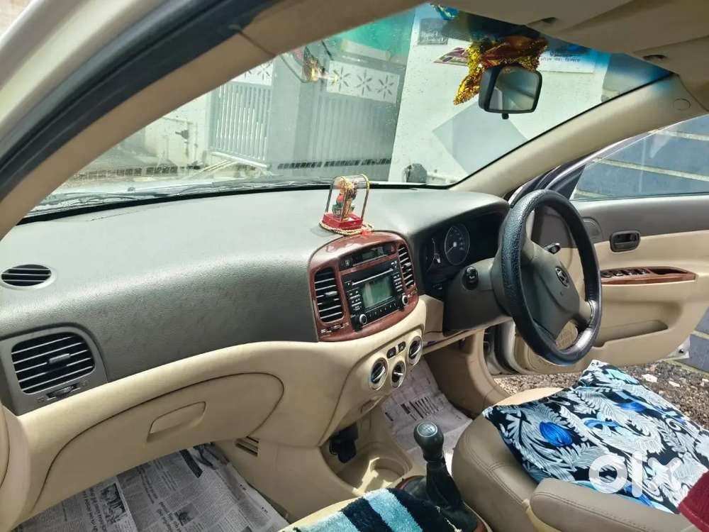 Hyundai Verna 2011