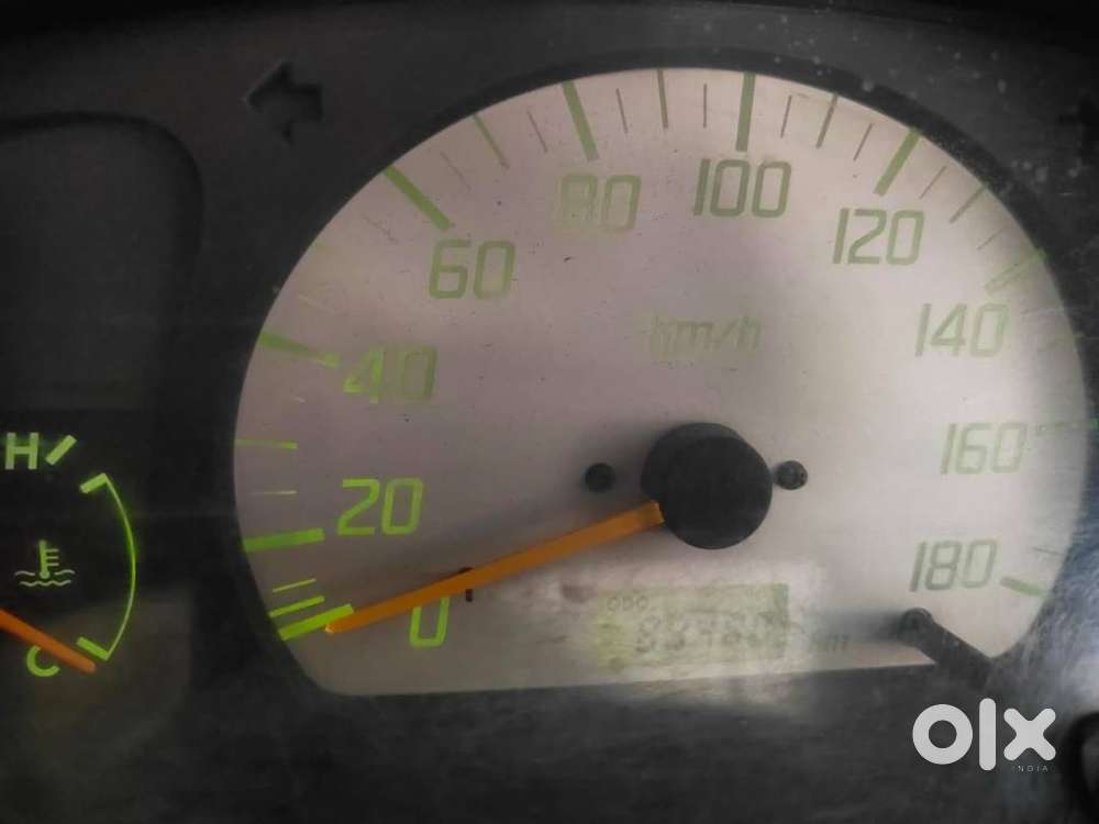 Maruti Suzuki Alto, Lxi Eiii 2006 Silky Silver– Petrol Well Maintained
