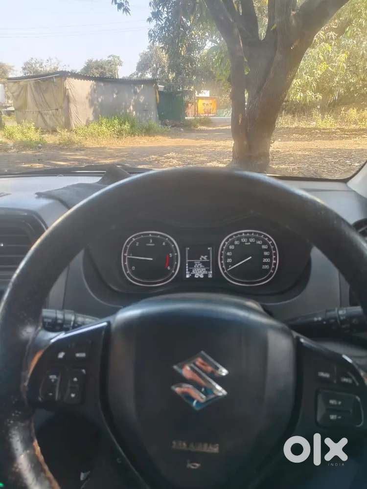 Maruti Suzuki Brezza 2016 Diesel Well Maintained