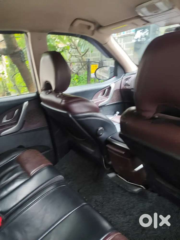 Mahindra Xuv500 Diesel 2015