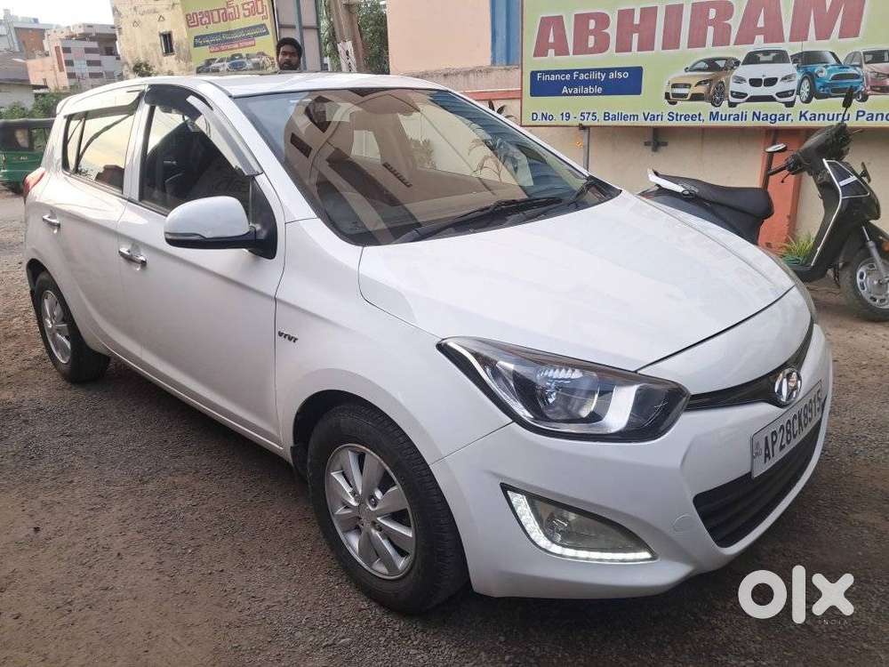 Hyundai I20 Petrol Asta Option, 2013, Petrol