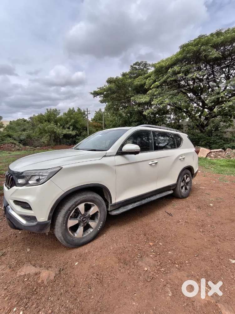 Mahindra Alturas G4 Diesel 2019