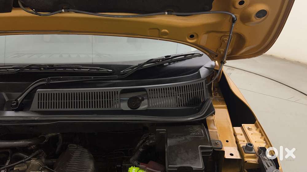 Renault Triber 1.0 Rxz Dual Tone, 2022, Petrol