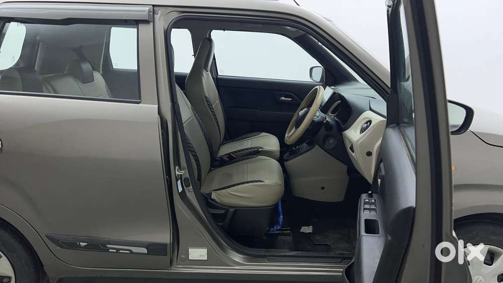 Maruti Suzuki Wagon R Vxi 1.0, 2023, Petrol
