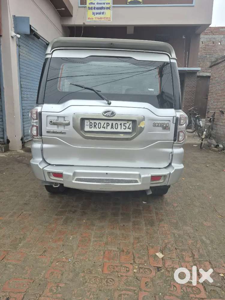 Mahindra Scorpio S6 Plus 2017