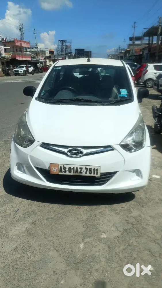 2nd Owner Hyundai Eon 2012 Petrol