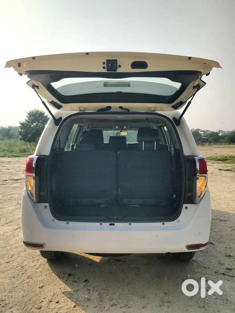 Toyota Innova 2024 Nov