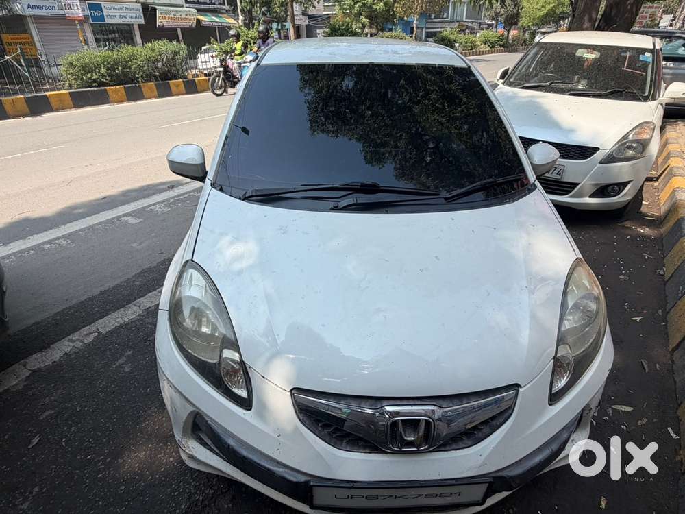 Honda Brio 2013 Petrol Well Maintained. Good Ac Rocket Engine.
