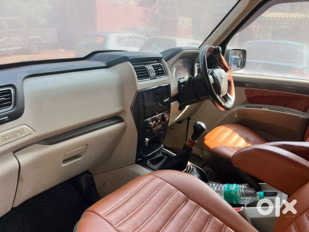 Mahindra Scorpio 2015 Diesel Well Maintained