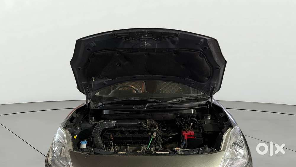 Maruti Suzuki Swift Dzire Zxi + Amt, 2023, Petrol